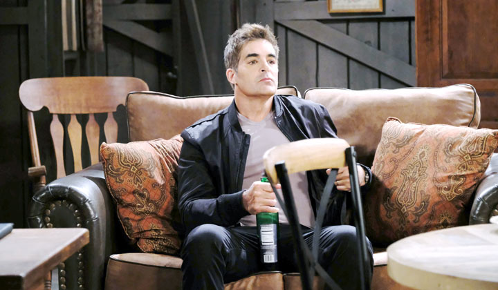 Rafe vows to figure out what Hope is hiding