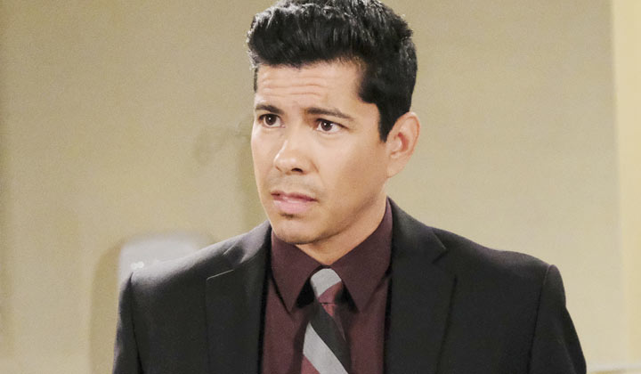 Jeremy Ray Valdez returns to The Bold and the Beautiful