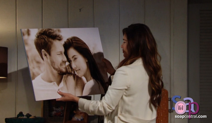 Steffy finally removes Liam's portrait from her wall