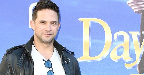 Brandon Barash announces he and his wife are expecting their first child together
