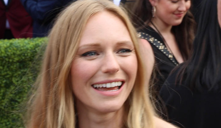 On the 2019 Daytime Emmys Red Carpet: Marci Miller | Soap Central