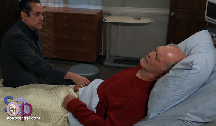 General Hospital Scoop: Sonny visits Mike in the hospital, possibly for the last time (Spoilers for the week of August 31, 2020 on GH)