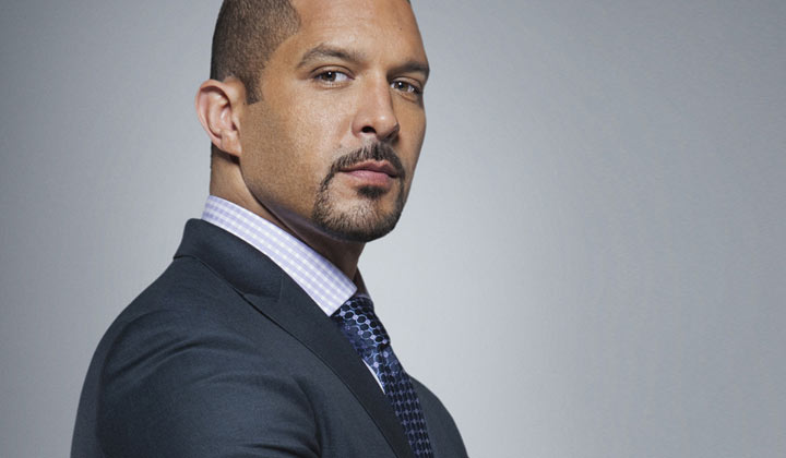 Soap alum Terrell Tilford to appear on Supergirl