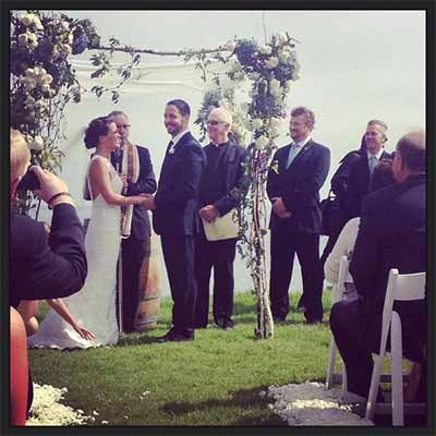 Melissa Claire Egan weds